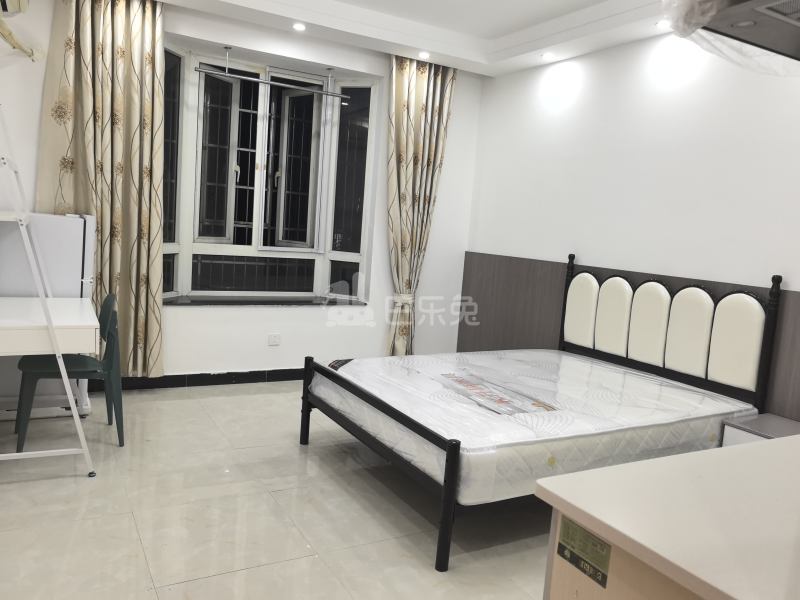 望源公寓（场中路2828弄）18228628卧室图0