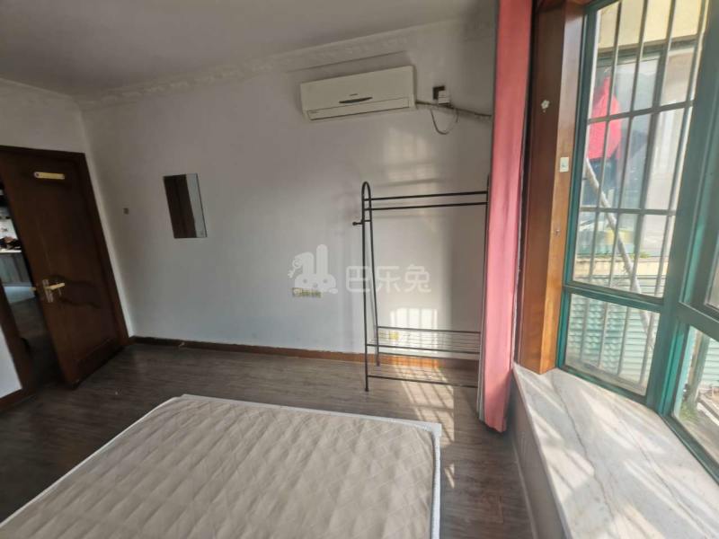 逸兴家园18296937周边环境图4