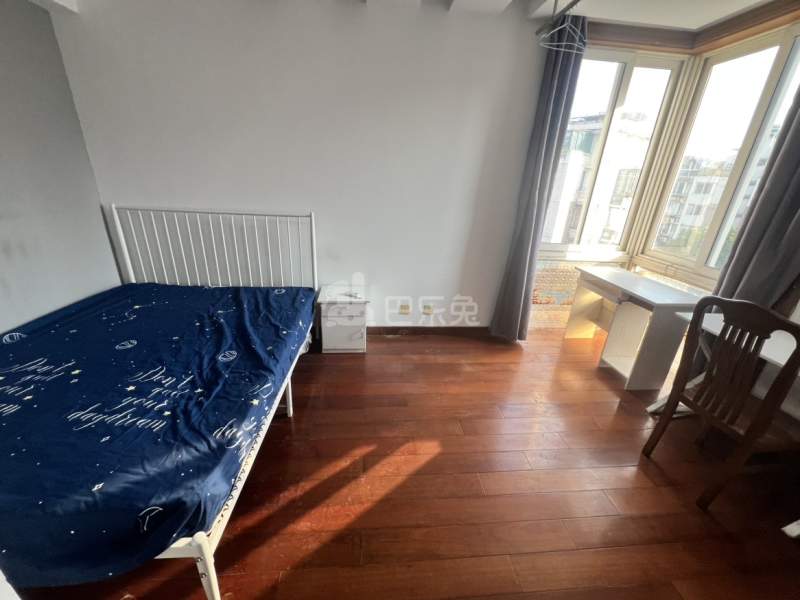 新月福邸18296978周边环境图1