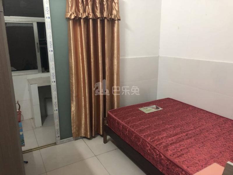 华西十巷七号1830841卧室图2