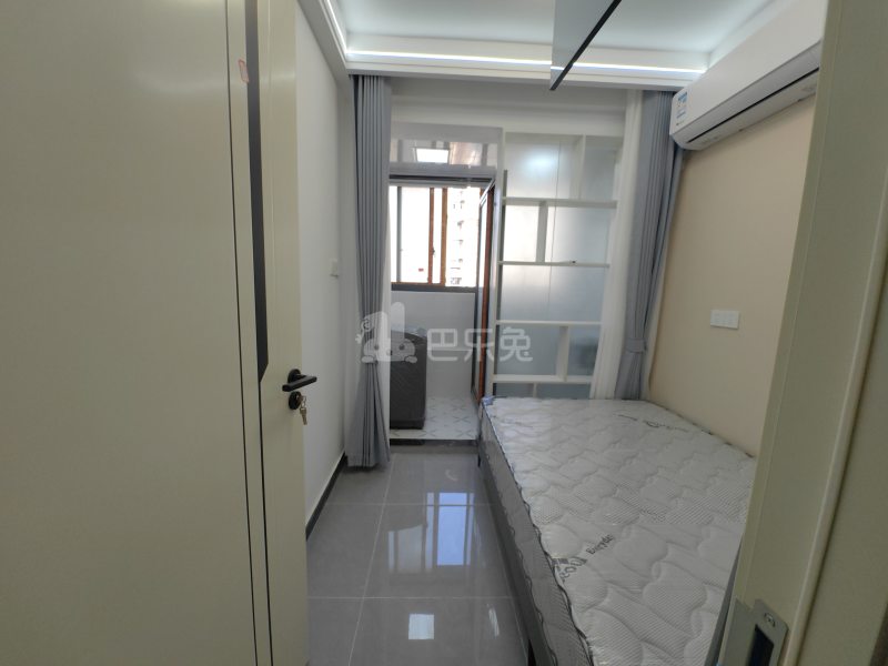 浦凌佳苑18321089卧室图2