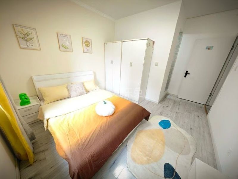 凤凰和美18337021周边环境图3