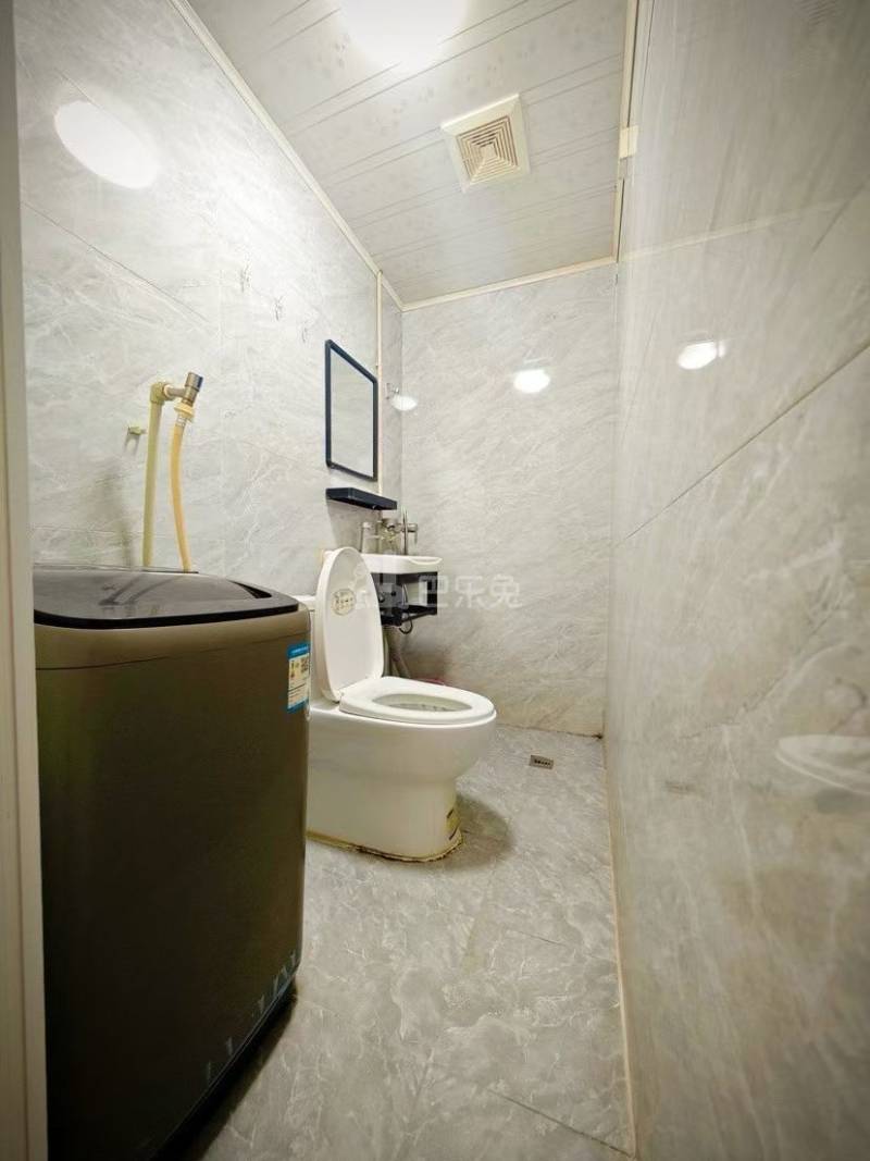 凤凰和美18337021周边环境图1