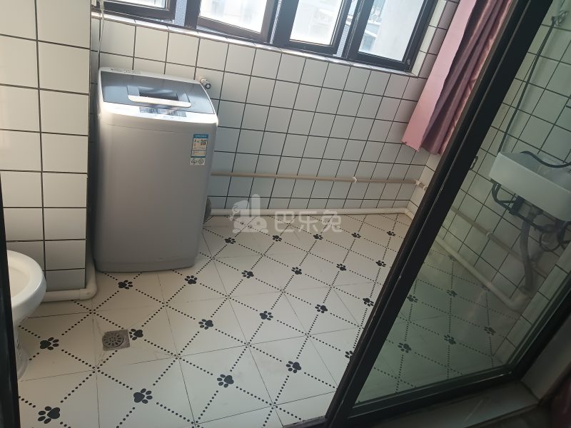 庐秀新苑西区（南埭路185弄）18338964卫生间图6