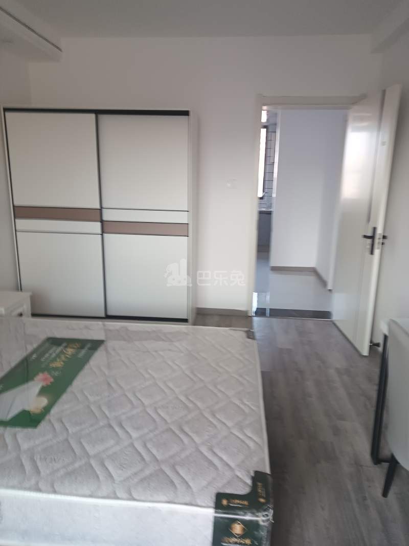 庐秀新苑西区（南埭路185弄）18338964卧室图3