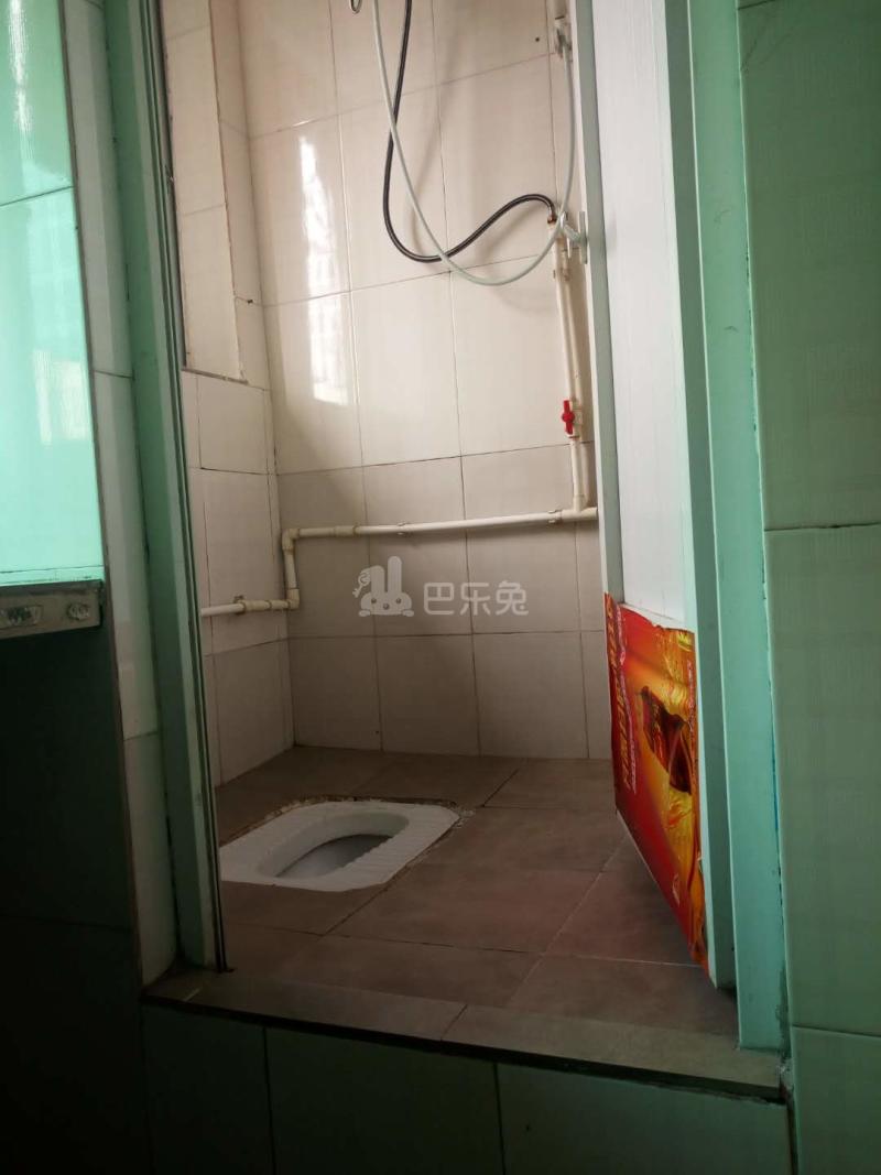 梦路公寓1835260卫生间图2