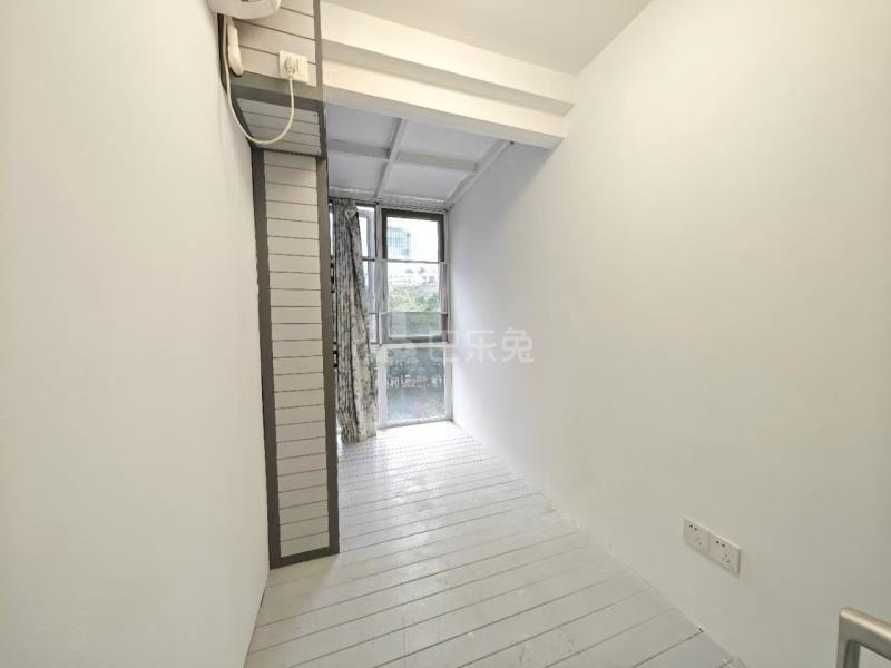 凯旋豪庭18371149周边环境图0