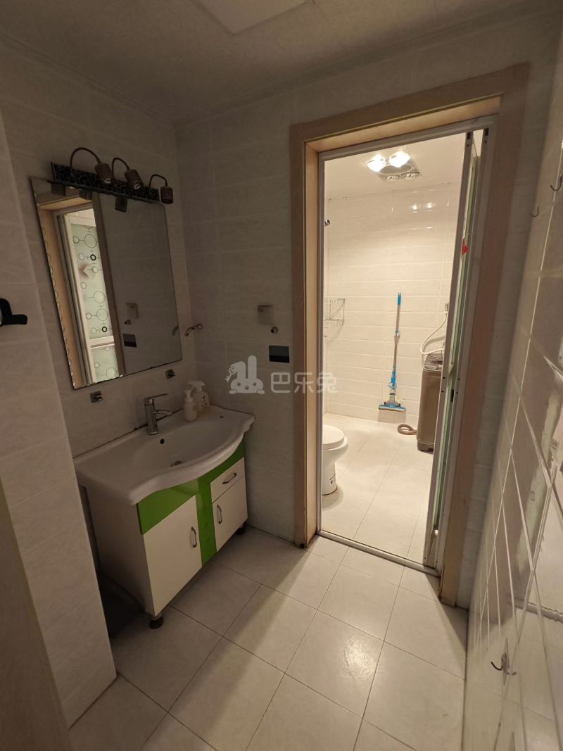 鸿意万嘉18373910周边环境图2