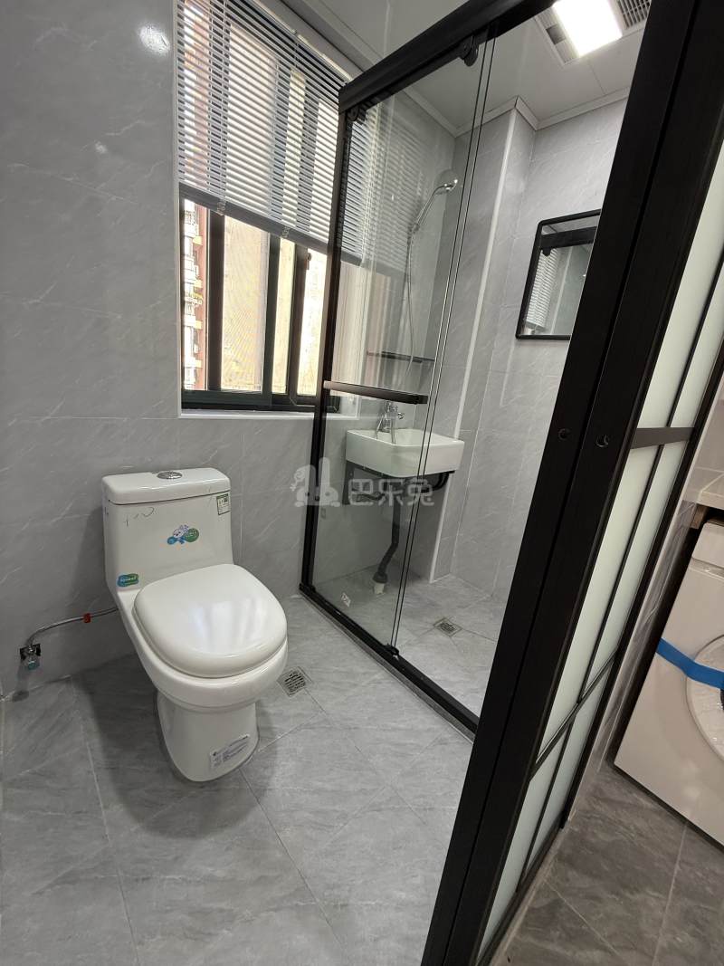 龙博公寓18385647周边环境图3