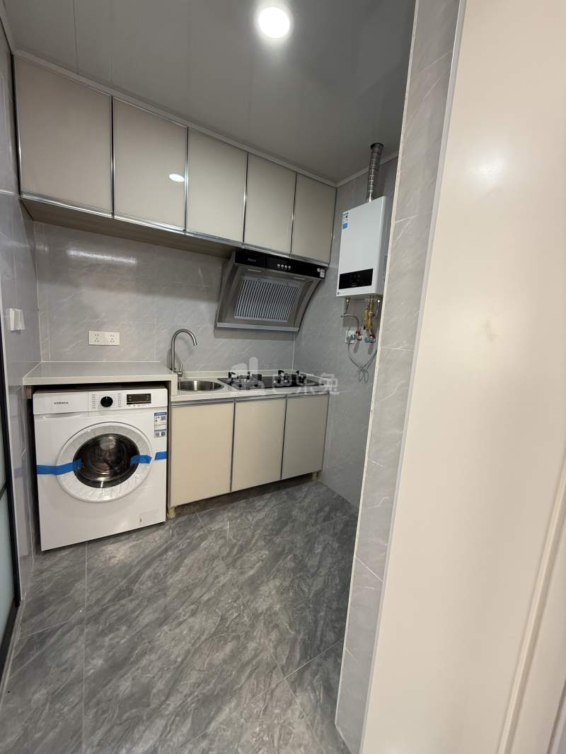 龙博公寓18385647周边环境图4