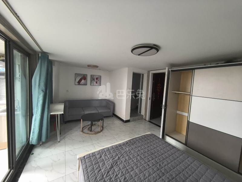 青浦绿地中心柏源晶舍18403831卧室图2