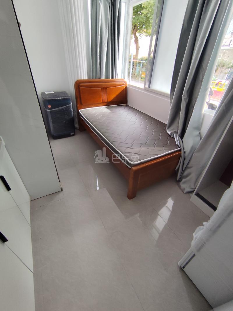 红光中心村（凌志路100弄）18413094卧室图0