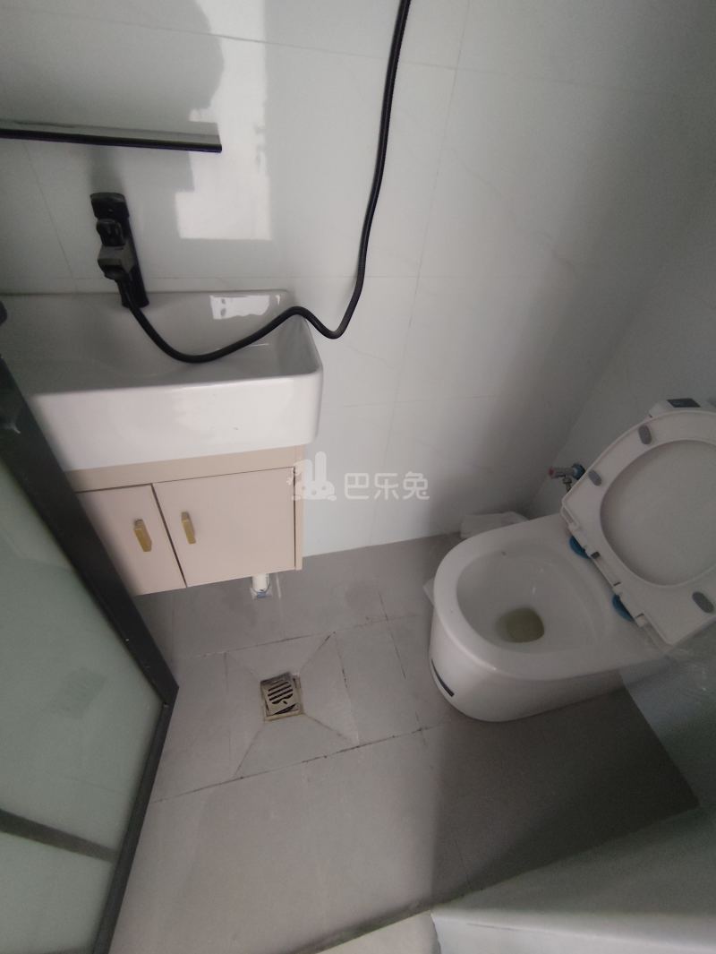 红光中心村（凌志路100弄）18413116卫生间图5