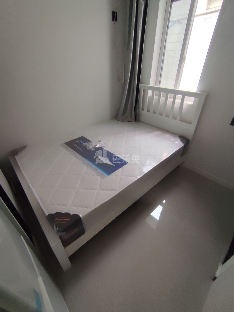 红光中心村（凌志路100弄）18413219卧室图3