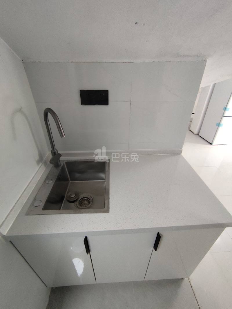 红光中心村（凌志路100弄）18413243厨房图4