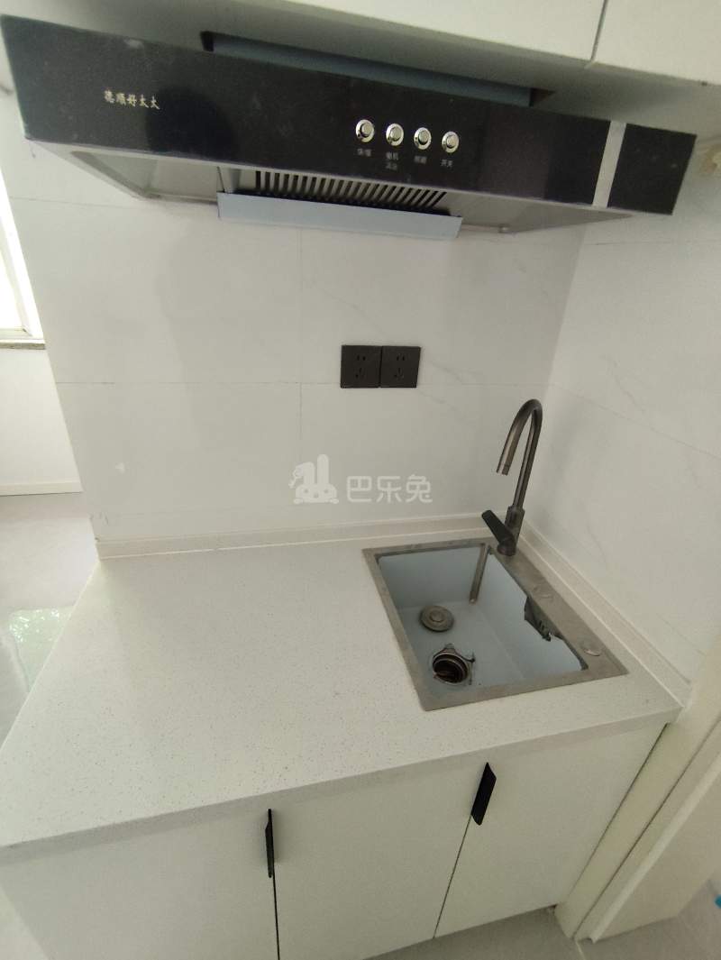 红光中心村（凌志路100弄）18413317厨房图4