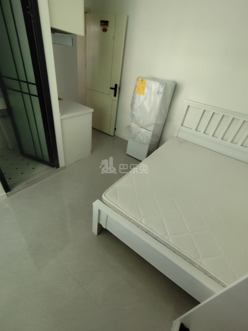 红光中心村（凌志路100弄）18413317卧室图1