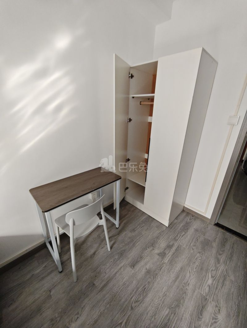 虹口商城18414676卧室图4