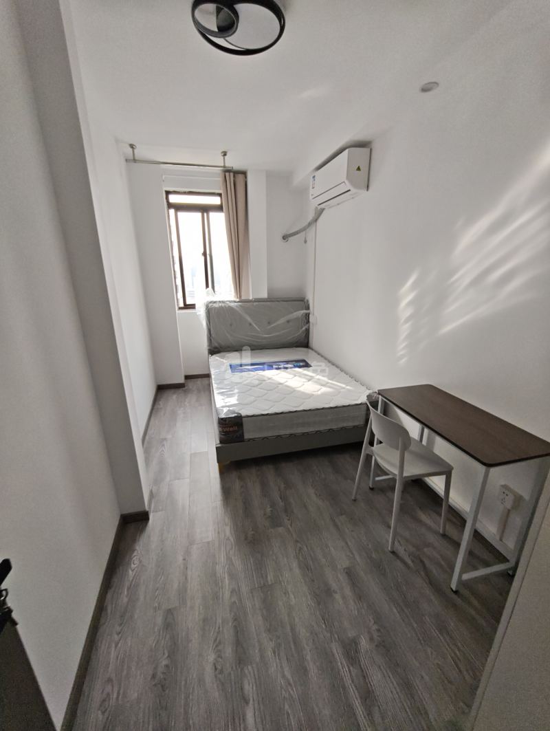 虹口商城18414676卧室图1