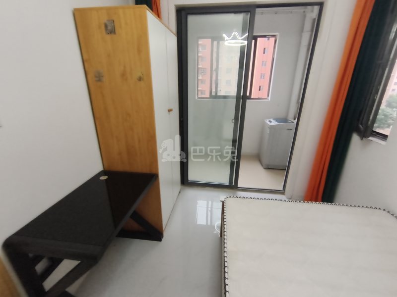 崧泽华城和瑞西苑18415815卧室图1