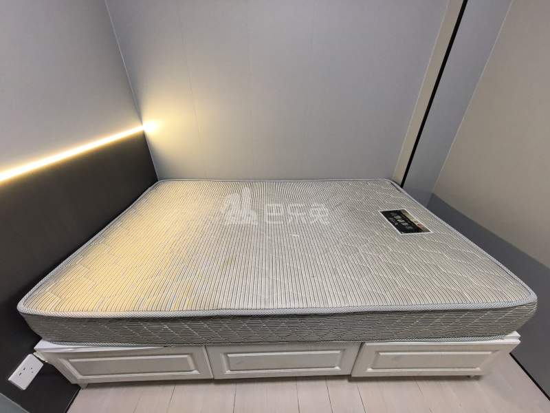 宝龙公寓18422369卧室图1