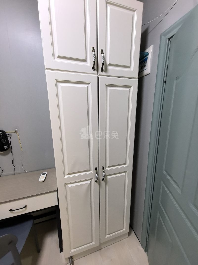 宝龙公寓18422369卧室图3