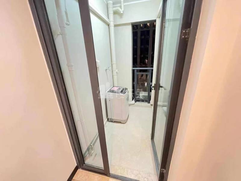 金地龙城中央1期18428638周边环境图4