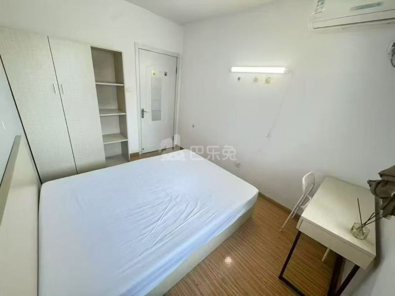 秦湾景园18456157周边环境图0