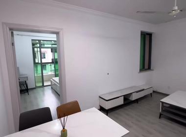 逸亭佳苑 1室0厅1卫