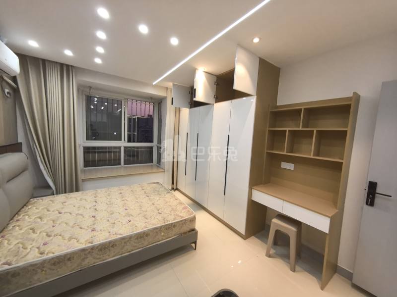 巷佳华苑1期18464965卧室图1