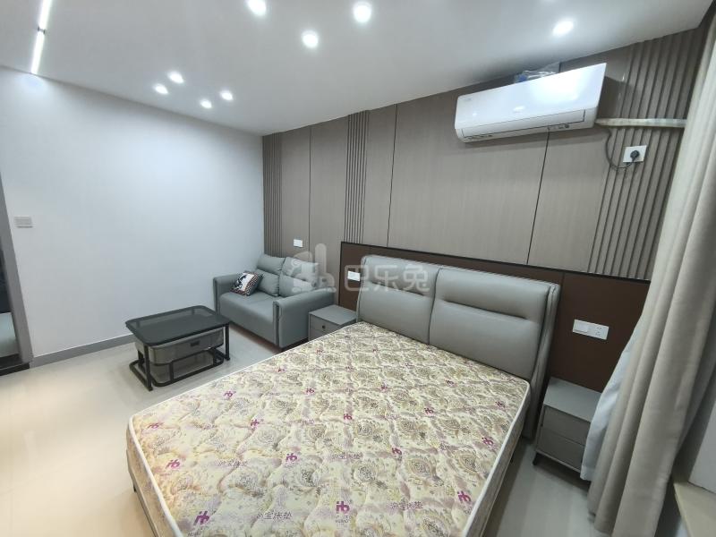 巷佳华苑1期18464965卧室图2