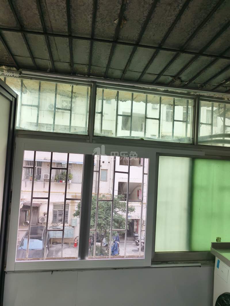 水产楼18472602卧室窗户图11