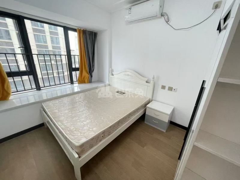 金地龙城中央1期18472832周边环境图6