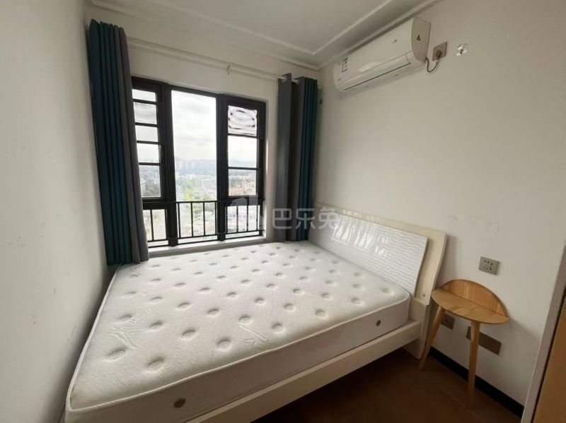 金地龙城中央1期18472834周边环境图1