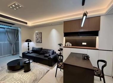 锦秋花园 2室2厅1卫