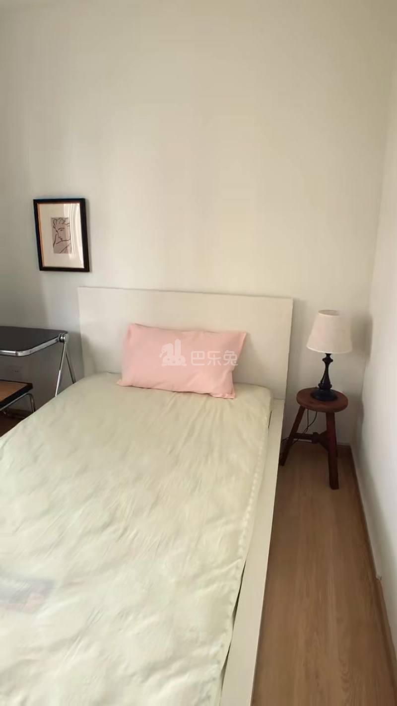 银庄大厦18475922周边环境图0