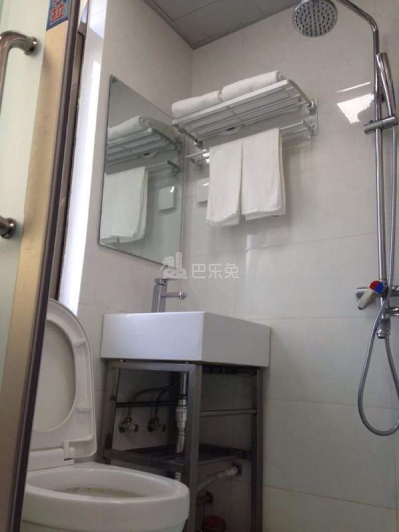 赛格商务公寓2036394卫生间图2