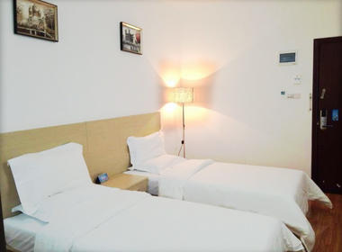 赛格商务公寓 1室0厅1卫