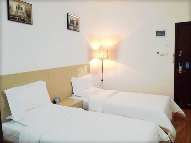 赛格商务公寓2036394卧室图0