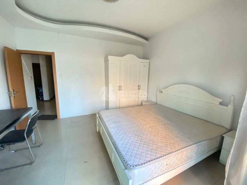 月泉湾名邸2039932卧室图2