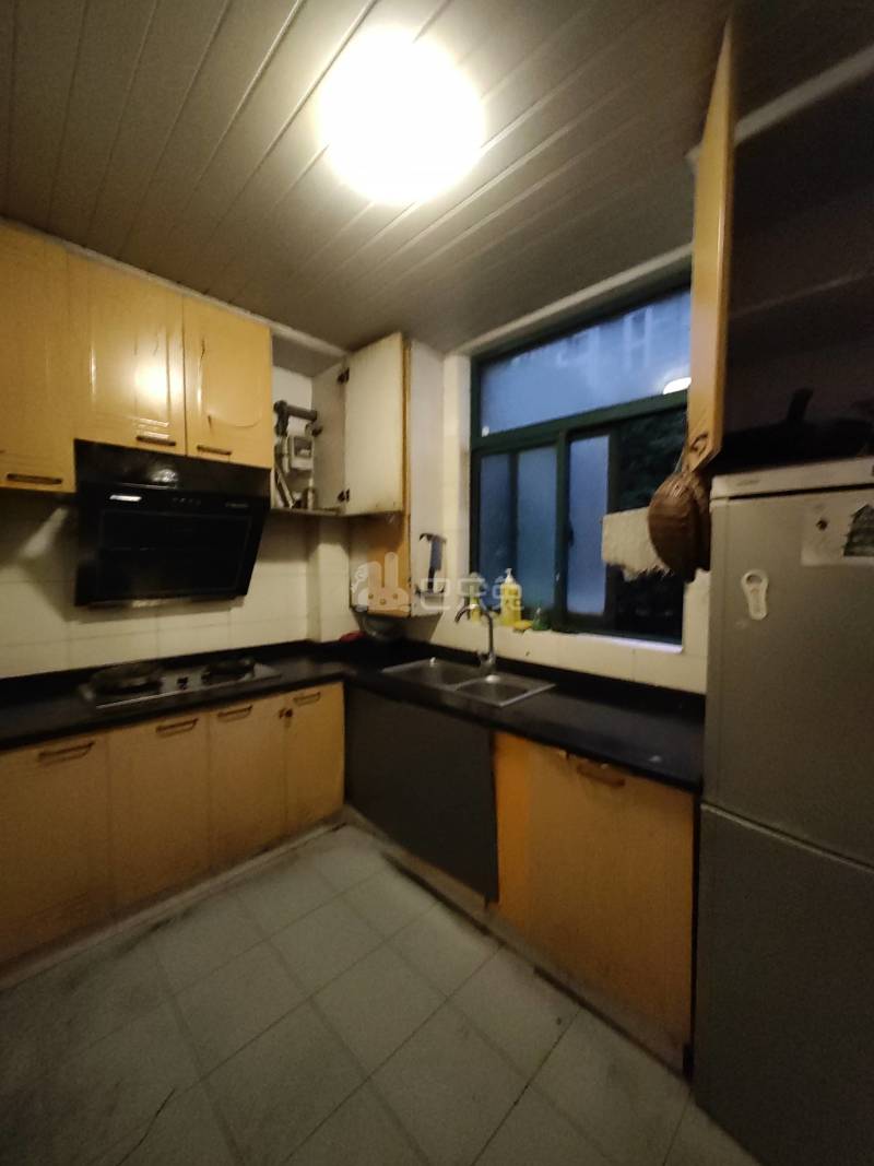 月泉湾名邸2039932厨房图5