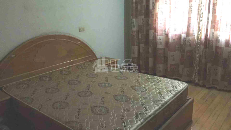 高昌路105弄小区205764卧室图1