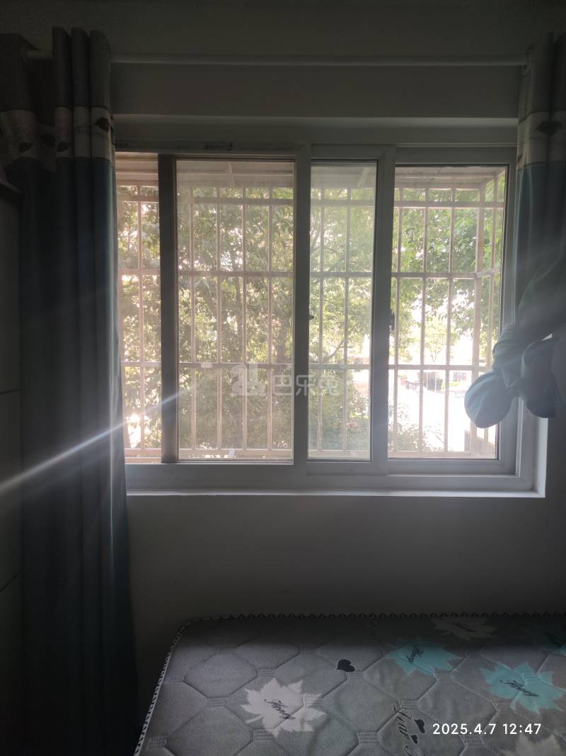 樟盛苑209030卧室窗户图16