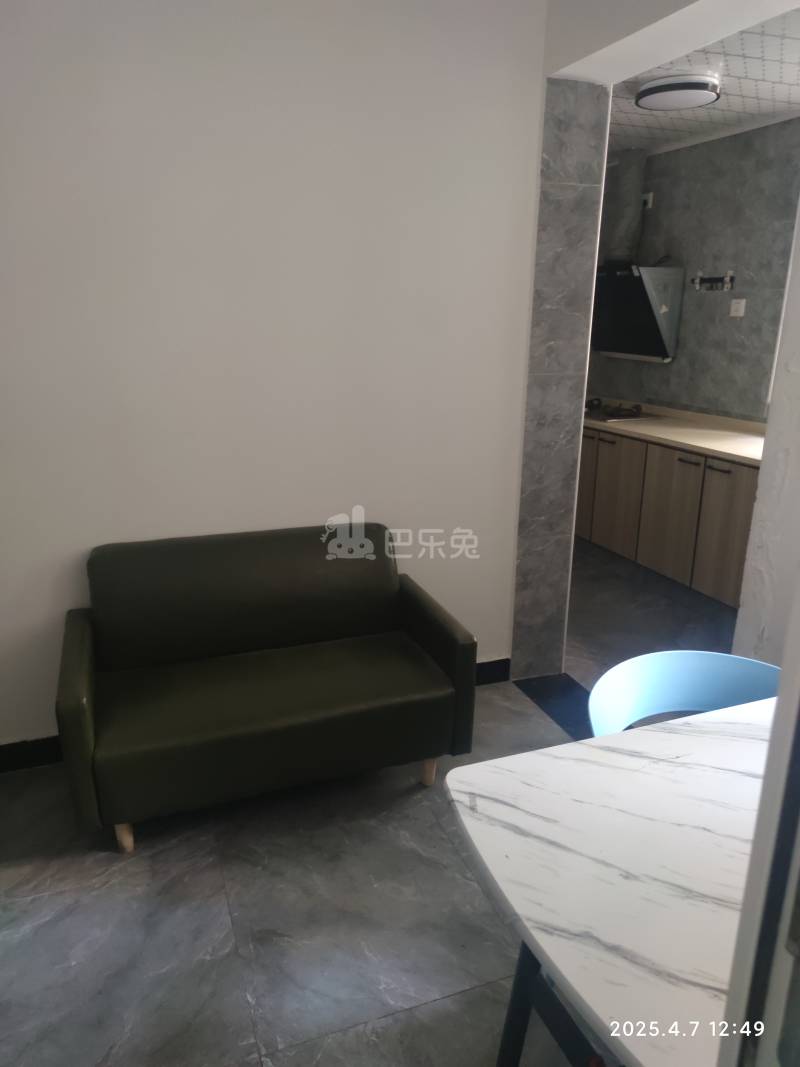 樟盛苑209030客厅图5