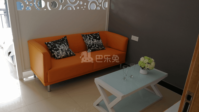 万年好尚寓2116653客厅图3