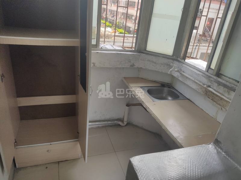 南贸花园2118156卧室图4