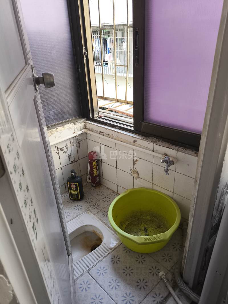 桃园路物资宿舍2126749卫生间图4