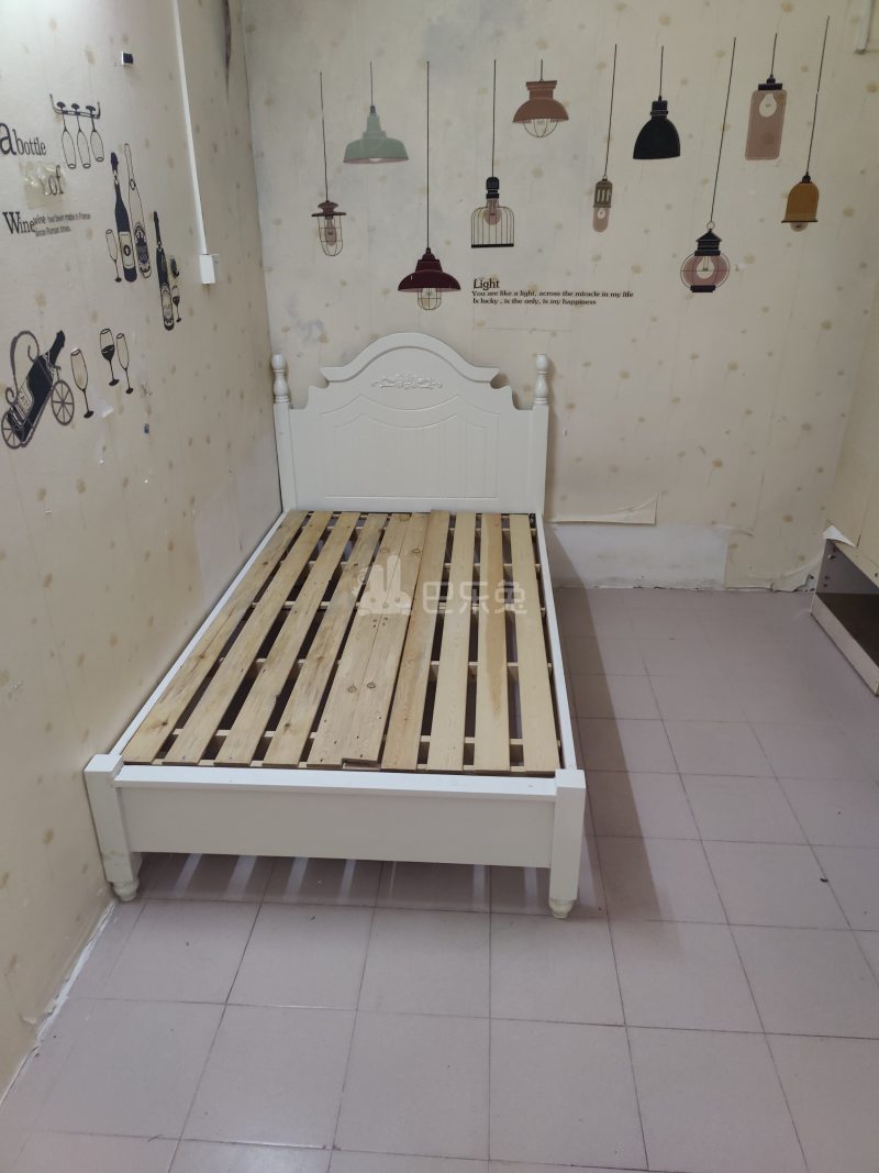 后海第一统建楼2132318卧室图2