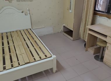 后海第一统建楼 