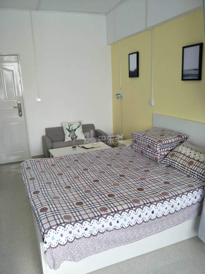 粤鹏湾（南坑店）2167441卧室图1